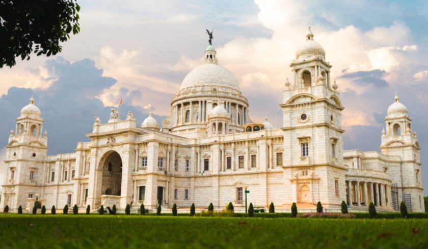 Victoria Memorial Top Romantic Places in Kolkata to Have a Memorable Time